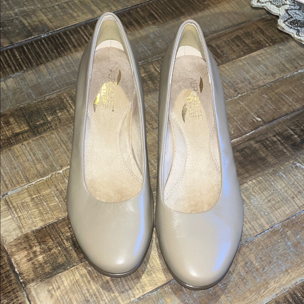 AEROSOLES Taupe Women's Heels